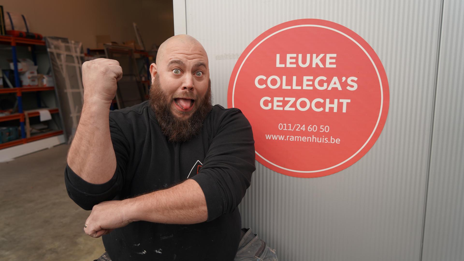 medewerker ramenhuis met leuke collega's gezocht sticker